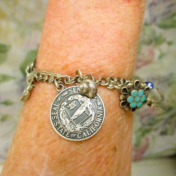 Vintage STERLING SILVER Charm Bracelet: 12 Figural 925 Charms on Curb Chain - Picture 10 of 16